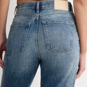 EVERLANE The Cheeky Jean Womens 26 Regular Distressed Raw Hem Light Blue Wash